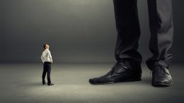 safety-leadership styles authoritative